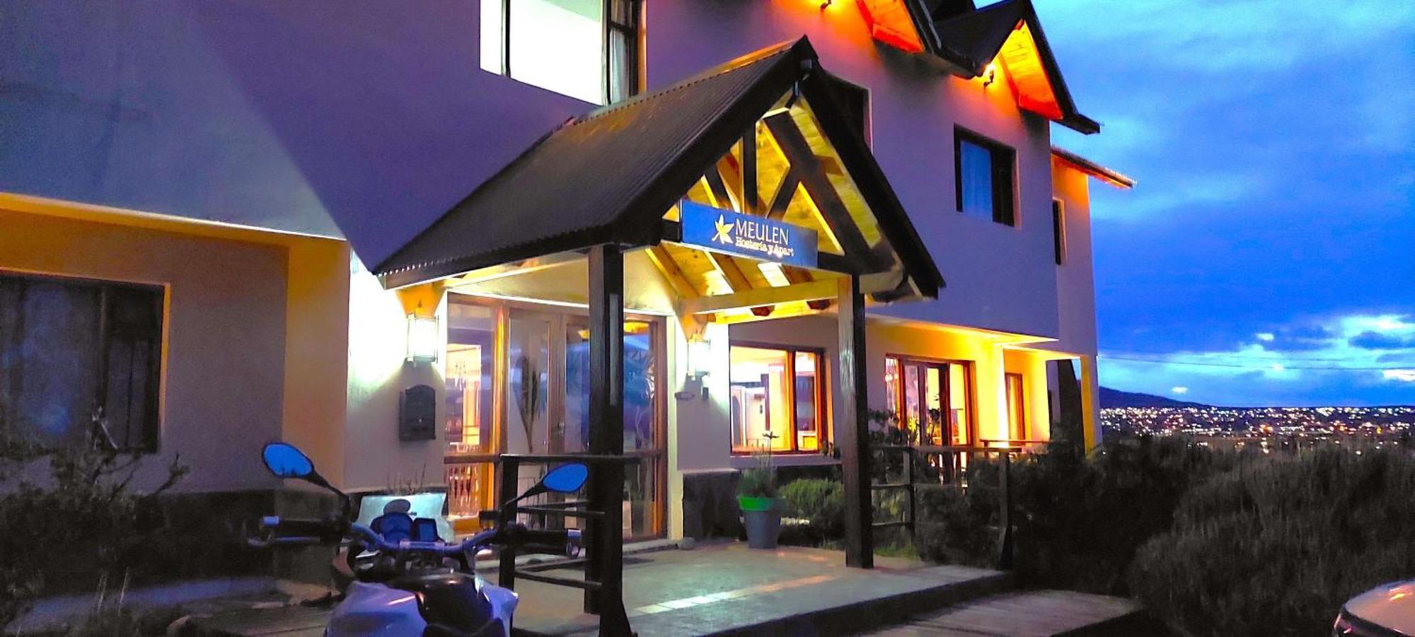 Meulen Hosteria Y Apart El Calafate Bagian luar foto
